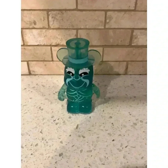 DISNEY VINYLMATION 3" HAUNTED MANSION 1 HITCHHIKING GHOST  bt - Picture 1 of 5